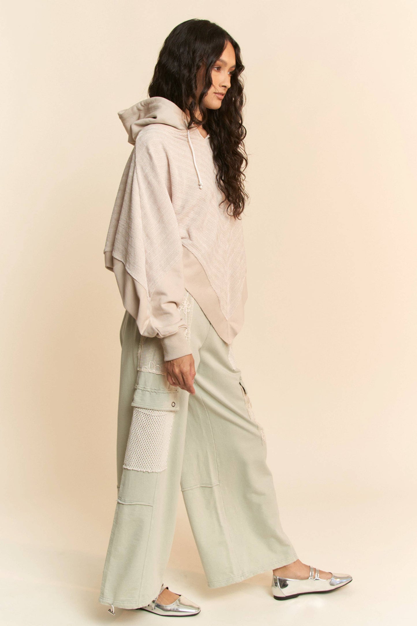 POINTED BOTTOM HEM FRENCH TERRY HOODIE TOP