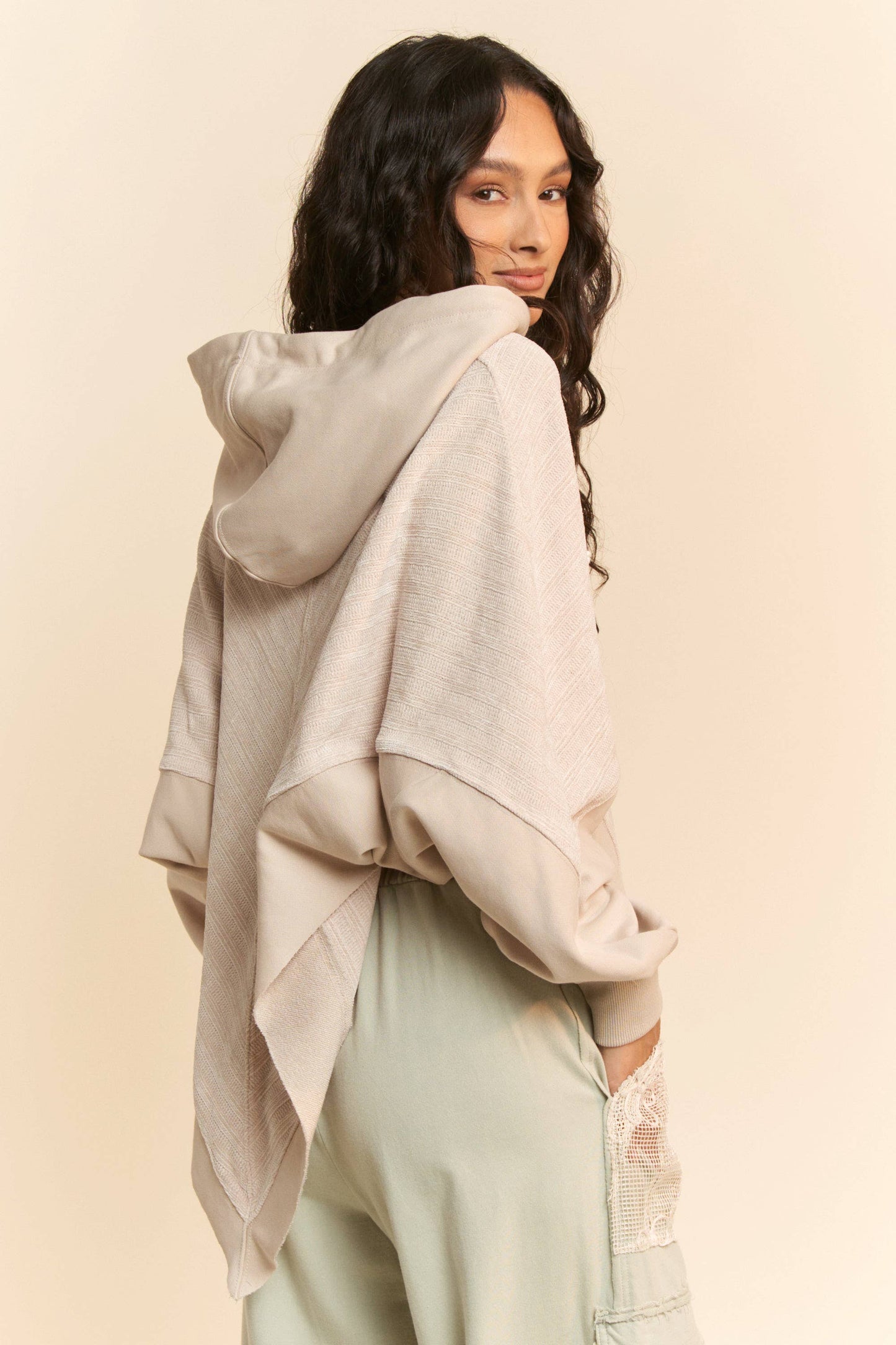 POINTED BOTTOM HEM FRENCH TERRY HOODIE TOP