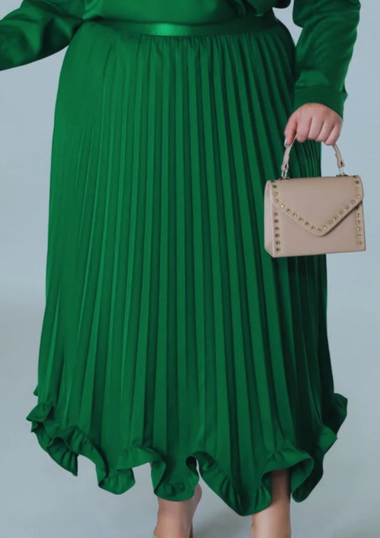 Green Curvy Pleated Skirt