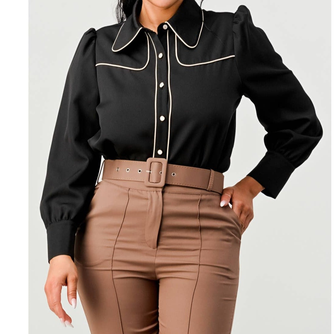 LONG SLEEVE CONTRAST DETAIL TOP